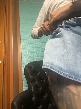 SALOME KORLAND online show from 12-15-25, 07:51