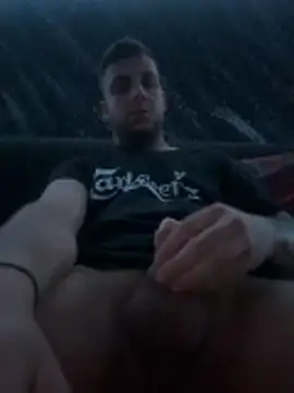 Snapshot of 20cmdicazzo chatting on 11-07-25, 12:10 20cmdicazzo online show from 11-07-25, 12:10