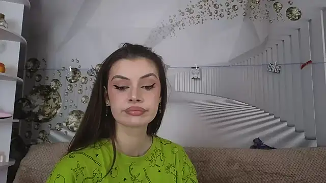 EvoletteLouLou online show from 11-03-25, 03:24