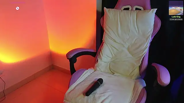 Anyone  666 online show from 02-12-26, 11:00