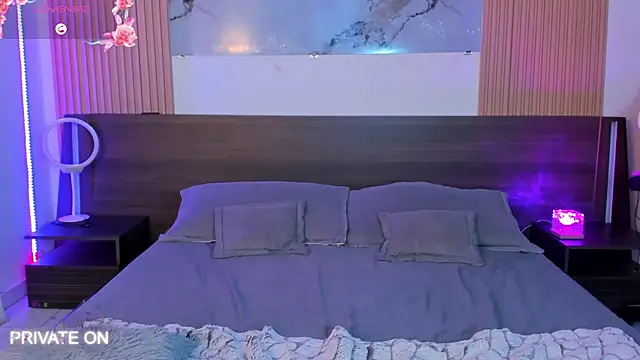 samanthaa moon online show from 10-23-25, 11:14