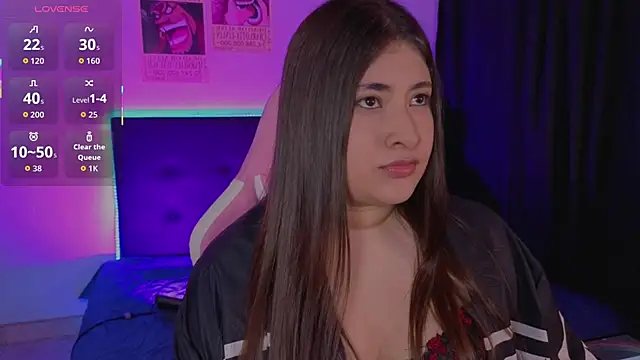 Gaby  Howards online show from 11-25-25, 07:03