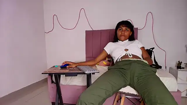 Andre lezcano online show from 03-06-26, 05:31