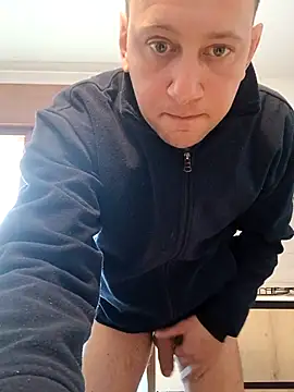 Snapshot of Alessio1987 chatting on 02-25-26, 12:26 Alessio1987 online show from 02-25-26, 12:26