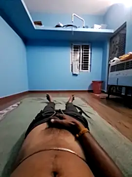 Snapshot of Tamilpayan00 chatting on 03-31-26, 04:40 Tamilpayan00 online show from 03-31-26, 04:40