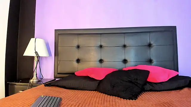 GreciaFox1 online show from 07-11-26, 01:36