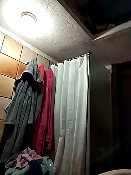 Snapshot of clarabell4 chatting on 02-12-26, 06:52 clarabell4 online show from 02-12-26, 06:52