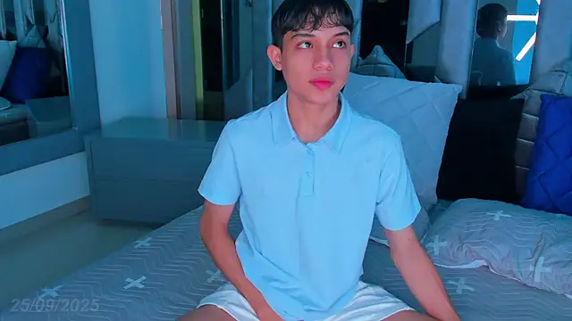 Sebax Young online show from 09-25-25, 07:50