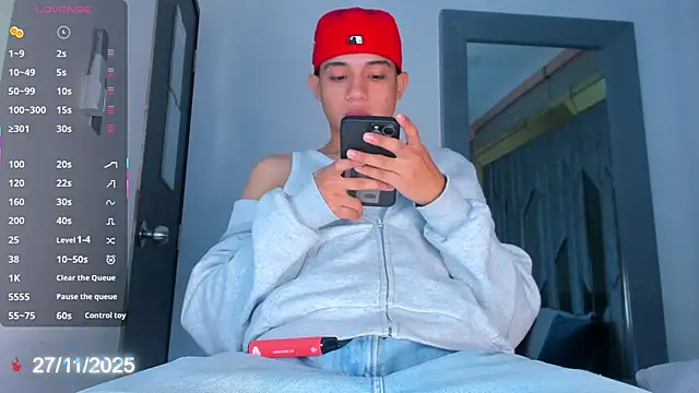 Sebax Young online show from 11-27-25, 08:55