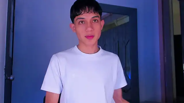 Sebax Young online show from 03-19-26, 08:24