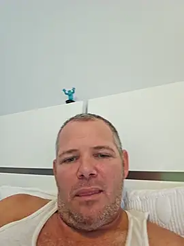 cubanitofeliz40 online show from 02-11-26, 02:11