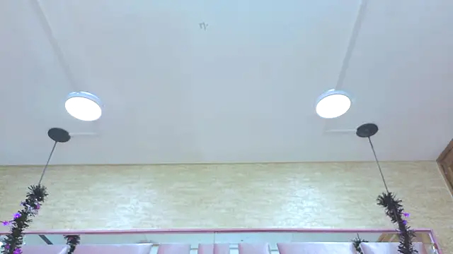 ThaliaCross online show from 11-10-25, 08:08