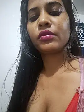 Snapshot of cute_radhikaa chatting on 04-08-26, 06:19 cute radhikaa online show from 04-08-26, 06:19