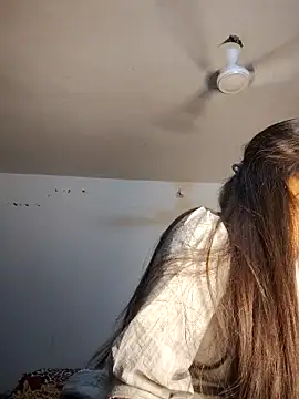 Snapshot of cute_radhikaa chatting on 04-09-26, 07:19 cute radhikaa online show from 04-09-26, 07:19