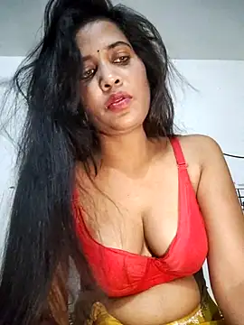 Snapshot of cute_radhikaa chatting on 04-22-26, 07:48 cute radhikaa online show from 04-22-26, 07:48