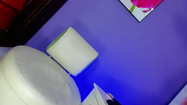 Valentina Horny777 online show from 12-15-25, 01:10