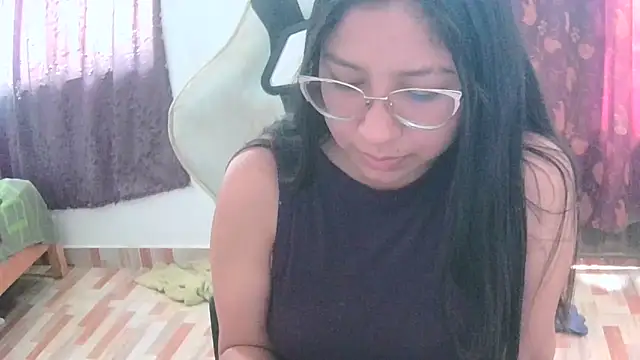 honeysweet111 online show from 10-08-25, 05:21