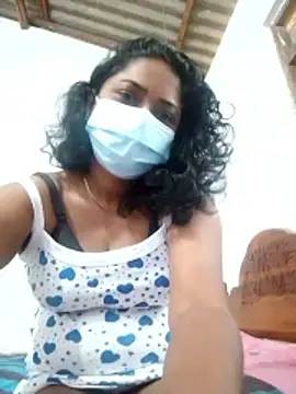 Snapshot of boosypussy chatting on 11-20-25, 01:06 boosypussy online show from 11-20-25, 01:06