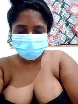 Snapshot of boosypussy chatting on 07-01-26, 01:45 boosypussy online show from 07-01-26, 01:45