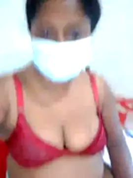Snapshot of boosypussy chatting on 07-07-26, 12:31 boosypussy online show from 07-07-26, 12:31
