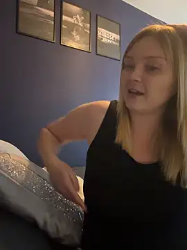 Snapshot of Star-36 chatting on 02-28-26, 10:05 Star-36 online show from 02-28-26, 10:05