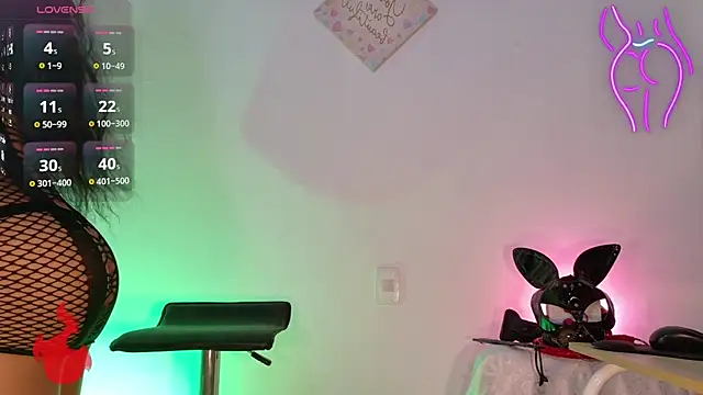 Snapshot of Barbydominant_fetish chatting on 06-24-26, 05:23 Barbydominant fetish online show from 06-24-26, 05:23