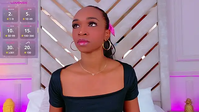 Agatha-Adams online show from 11-28-25, 04:09