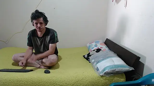 Snapshot of jade_noah_ chatting on 11-07-25, 02:06 jade noah online show from 11-07-25, 02:06