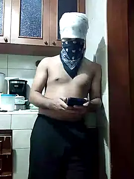 Snapshot of nosterdamus chatting on 04-28-26, 03:33 nosterdamus online show from 04-28-26, 03:33