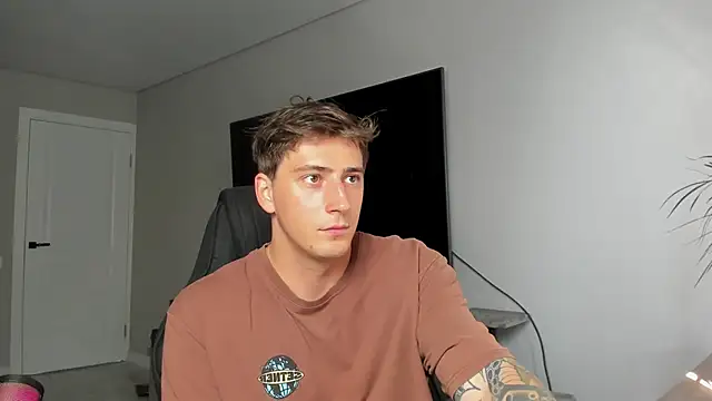 DaniHort online show from 06-05-26, 08:53
