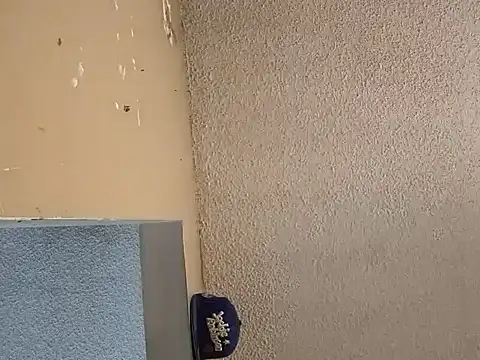 Snapshot of MrLongStroke101 chatting on 07-13-26, 08:50 MrLongStroke101 online show from 07-13-26, 08:50