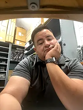 Snapshot of Ricomty chatting on 11-25-25, 07:14 Ricomty online show from 11-25-25, 07:14