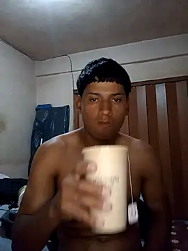 Facundo 2003  online show from 10-12-25, 10:53