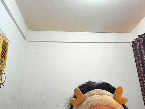 WILDDENNY1 online show from 12-01-25, 07:46