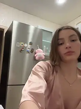 Snapshot of ZariaFlame chatting on 10-12-25, 11:37 ZariaFlame online show from 10-12-25, 11:37