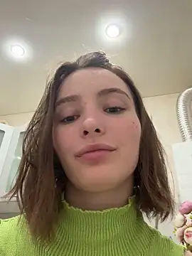 ZariaFlame online show from 04-04-26, 10:29