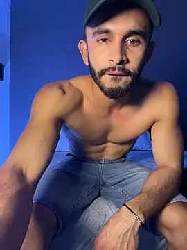 Snapshot of Jacksonfranco chatting on 02-17-26, 03:36 Jacksonfranco online show from 02-17-26, 03:36