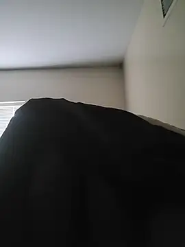 Snapshot of catluvr999 chatting on 02-02-26, 10:19 catluvr999 online show from 02-02-26, 10:19