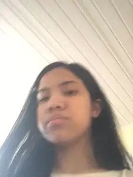 ashleyy20 online show from 03-01-26, 07:16
