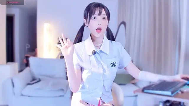 Snapshot of Miya-222 chatting on 05-09-26, 03:45 Miya-222 online show from 05-09-26, 03:45