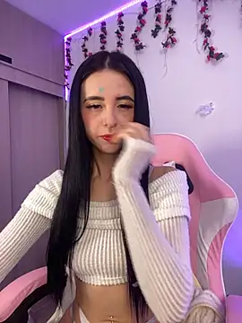 Lia  1 online show from 11-18-25, 07:51