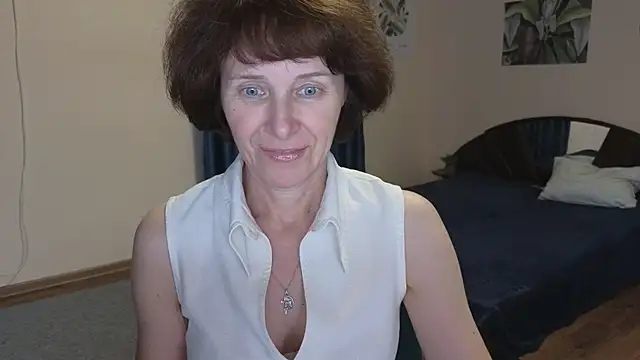 Lia Tito online show from 11-10-25, 12:26