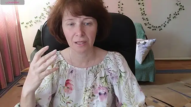 Snapshot of Lia_Tito chatting on 05-07-26, 07:58 Lia Tito online show from 05-07-26, 07:58