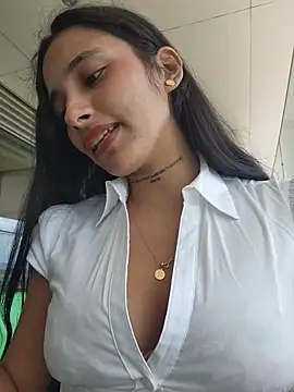 Lorena Mcfly online show from 04-01-26, 02:47