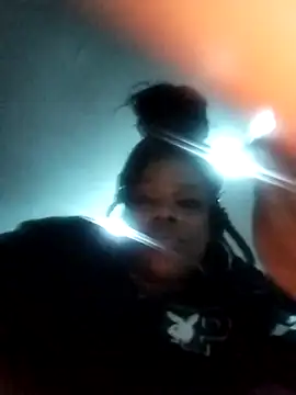 Snapshot of reedroneisha11 chatting on 10-18-25, 05:21 reedroneisha11 online show from 10-18-25, 05:21