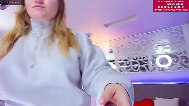 AshleyJoness online show from 01-19-26, 06:17