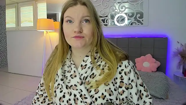 AshleyJoness online show from 03-18-26, 05:32