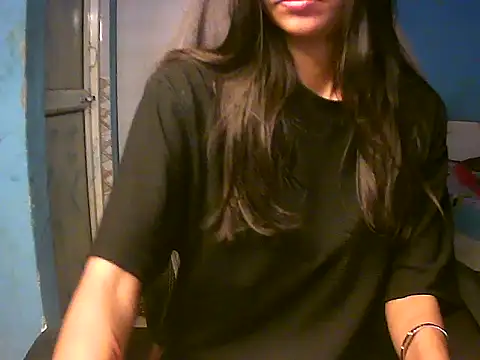 RENUKA RAJPUT online show from 04-26-26, 07:44