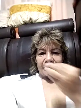Snapshot of OliviaMorris1 chatting on 05-04-26, 11:39 OliviaMorris1 online show from 05-04-26, 11:39
