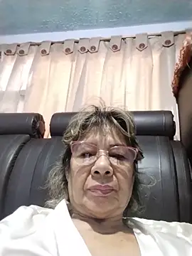 Snapshot of OliviaMorris1 chatting on 05-16-26, 11:53 OliviaMorris1 online show from 05-16-26, 11:53